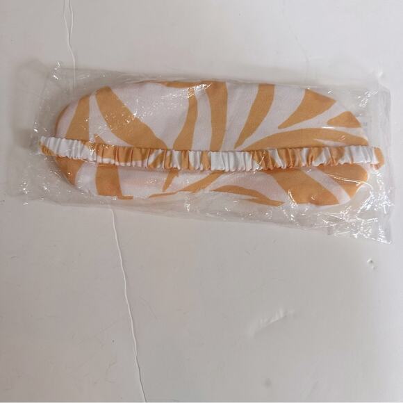 Maison Du Soir Magnolia Luxe Sleep Eye Mask New in package NIP Orange White - Picture 7 of 9